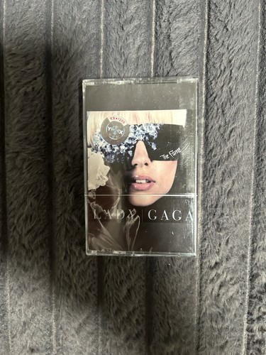 Lady gaga the fame - gaga, retro